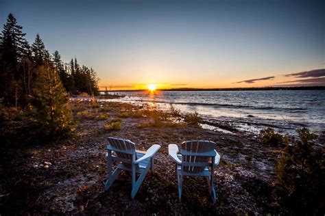 Tobermory | Beachfront cottage, Waterfront cottage, Tiny beach house