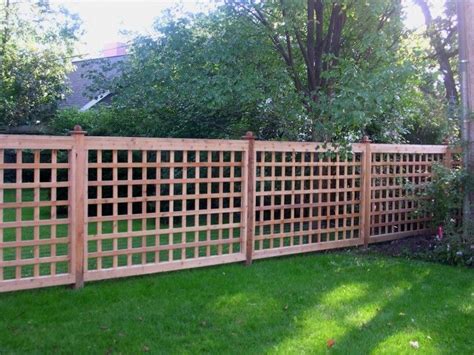 Likeness of Perfect Design of Lattice Fence Design for Your Garden | Privacy fence designs ...