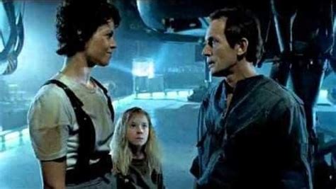 Aliens in 2023 | Alien, Classic horror movies, Aliens movie