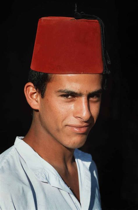File:Bedouin man with Fez.jpg - Wikimedia Commons