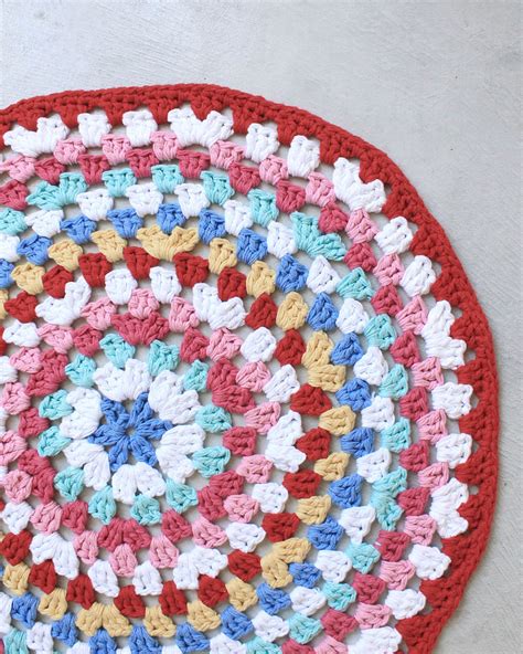 Easy Granny Rug Round Crochet Pattern for Beginners– Maggie's Crochet