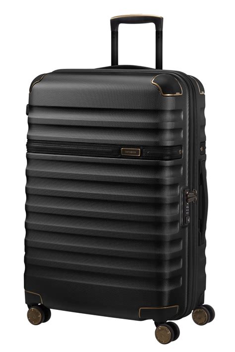 Best Big Suitcase | manoirdalmore.com