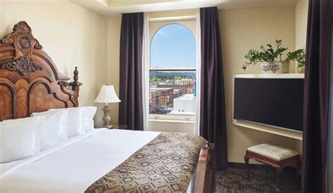 The Historic Davenport Hotel Rooms | Luxury Downtown Spokane Hotel | Historic Davenport