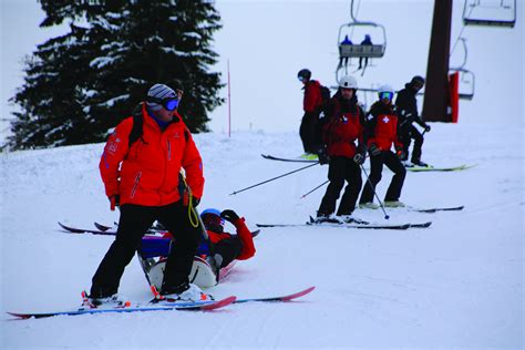 Ski patrol gains ground with new experts | Article | The United States Army