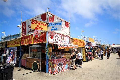 Venice Beach Boardwalk: Shops, Food, Art & Street Performers - California Through My Lens