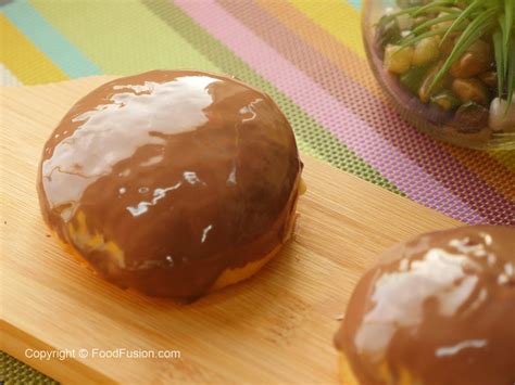 Custard Filled Donuts – Food Fusion