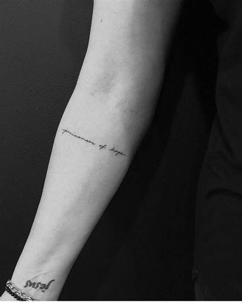 minimalist symbols #Minimalisttattoos | Inspirational tattoos, Tattoos, Tattoo fonts