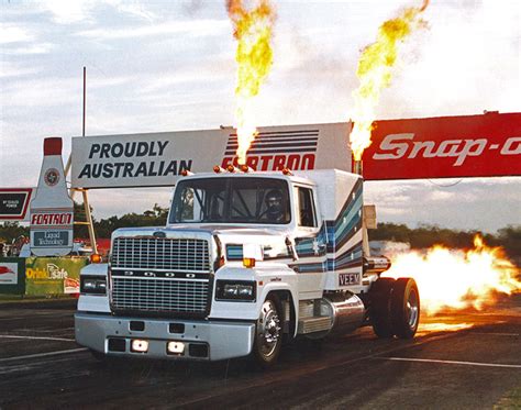 Legendary jet drag truck to throw fire once more - Drag News Magazine