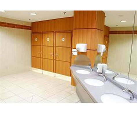 Cubicle and washroom high pressure laminate solutions | Polyrey UK | ESI Interior Design