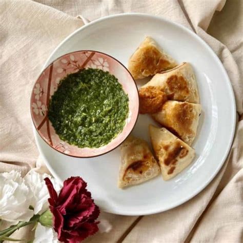 Samosa Sauce Recipe (Indian Dipping Sauce) - Greedy Girl Gourmet