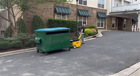 Dumpster Moving Electric Tuggers | Waste Handling Tuggers - MasterMover