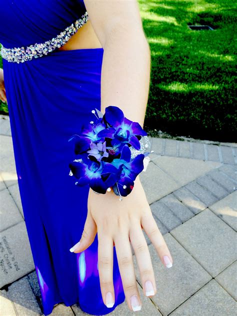 Corsage For Navy Blue Dress - Corsage Prom