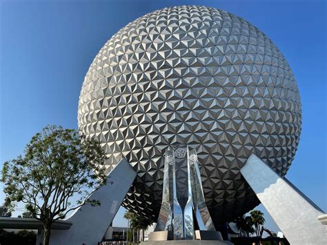 EPCOT Hours Extended on January 8, 2023 - WDW News Today