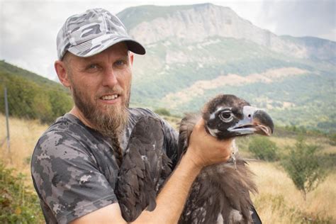 Last vultures released into the wild in Bulgaria - EuroNatur