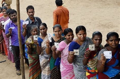 Tamil Nadu Election 2021: Election Commission releases final electoral rolls; women voters ...