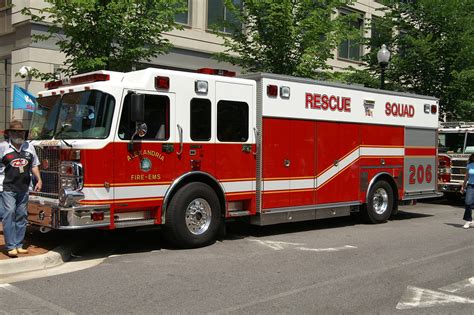 Alexandria (VA) Fire Department R206 | Alexandria (Virginia)… | Flickr