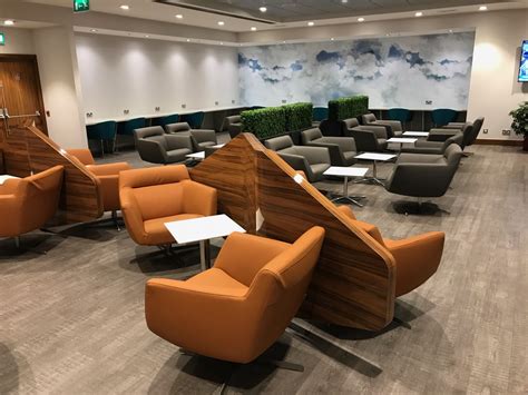 Review: Dublin Airport Executive Lounge - Live and Let's Fly