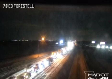 Traffic crawls on I-70 near Warrenton, major delays around STL