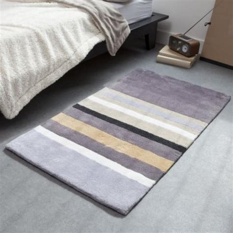 Luxury bedside rugs a touch of elegance in the bedroom