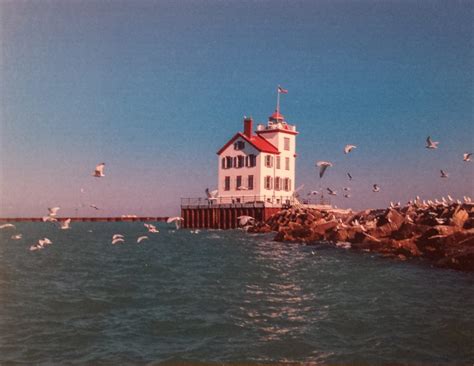 Photos – Lorain Lighthouse