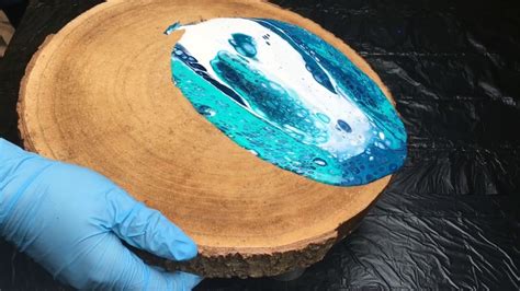 Acrylic Pouring #64: Acrylic Pour On Wooden Disc - YouTube