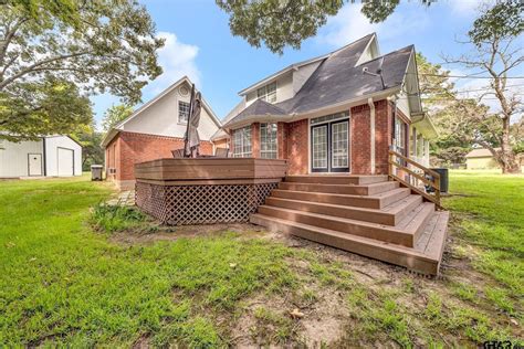 Chandler, TX Real Estate - Chandler Homes for Sale | realtor.com®