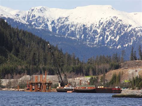 Planned growth of LNG industry turning Kitimat into next energy centre | Financial Post