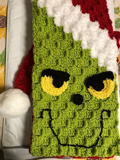 Grinch Scarf - Etsy