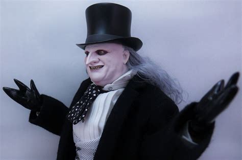 Danny Devito Penguin - Danny-DeVito-as-The-Penguin-in-Batman-Returns ...