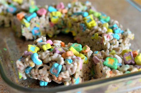 These 3 Ingredient Lucky Charms Treats are Magically Delicious!