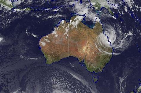 Australia assesses damage as Tropical Cyclone Debbie makes landfall ...