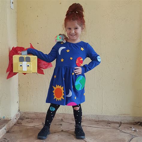 DIY Miss Frizzle Costume | Primary.com | Primary.com