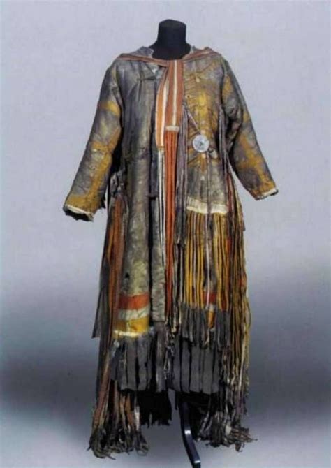 Phobs,heh. — 1-2: Buryat shaman costume 3-4: Evenks shaman... | Shaman, Costumes, Clothes