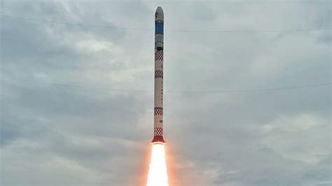 ISRO launches new rocket SSLV-D2 from Sriharikota | Latest News India ...