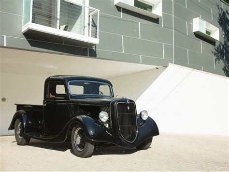 1935 Ford Truck - Austin Speed Shop