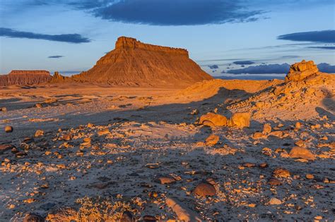 *Factory Butte @ Sunrise* | Golden hour at early morning in … | Flickr