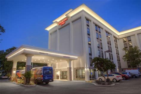 Hampton Inn Tampa International Airport/Westshore TPA Airport - Park ...