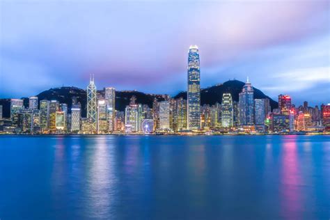 Hong Kong Skyline | Smithsonian Photo Contest | Smithsonian Magazine