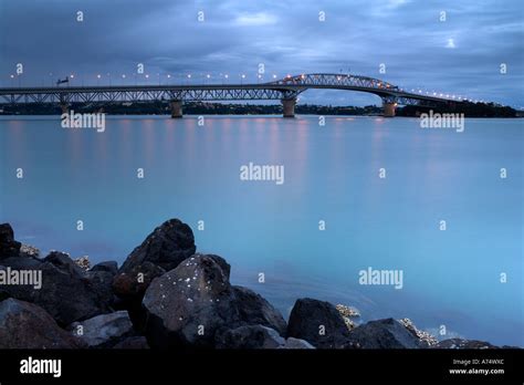 Harbour Bridge Auckland New Zealand Stock Photo - Alamy