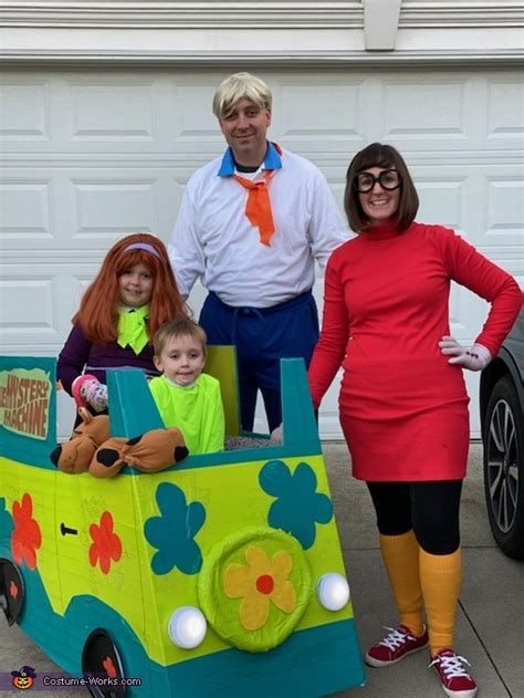 Scoob, The Gang and The Mystery Machine Costume