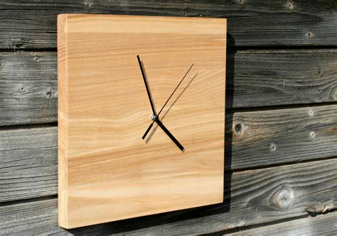 15 Creative Handmade Wall Clock Designs You Will Want To DIY