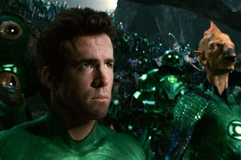 Movie Review: Green Lantern and the Color of Boredom - Movie Review - Vulture