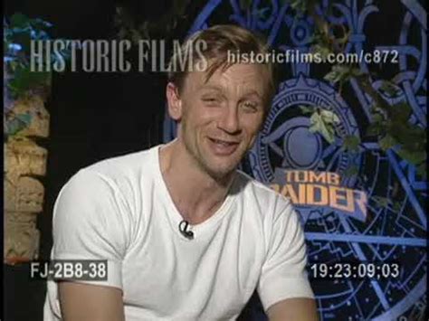 Daniel Craig Interview for LARA CROFT TOMB RAIDER - YouTube