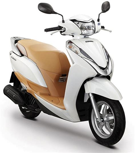 2013 Honda Activa-i Scooter Price in India - it`s all about new tech...