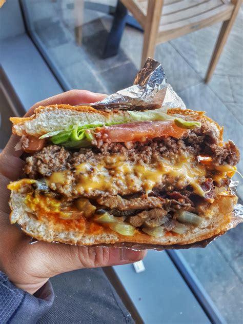 Bacon Cheeseburger with all toppings. Five Guys, UK : r/cheeseburgers