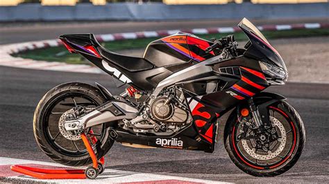 New Aprilia RS 457 Debuts - 48 Hp Power, 159 Kg Weight (Official TVC)