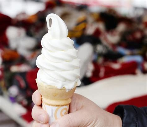 McDonald's has $1 ice cream cones across Canada all summer