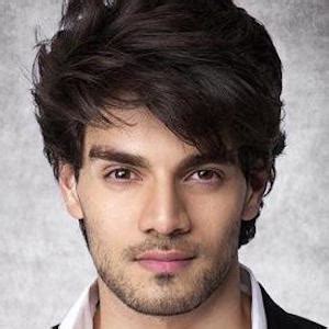 Sooraj Pancholi - Age, Family, Bio | Famous Birthdays