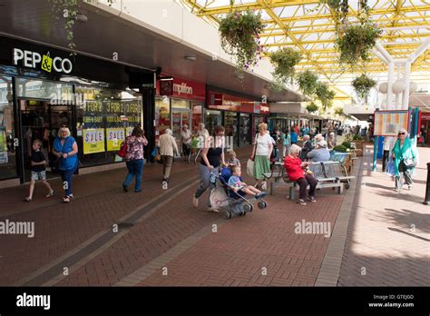 Cwmbran shopping centre in Cwmbran, South Wales Stock Photo - Alamy