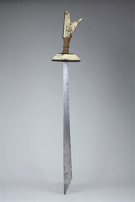 Kampilan Sword with Bone Handle – Oriental Arms